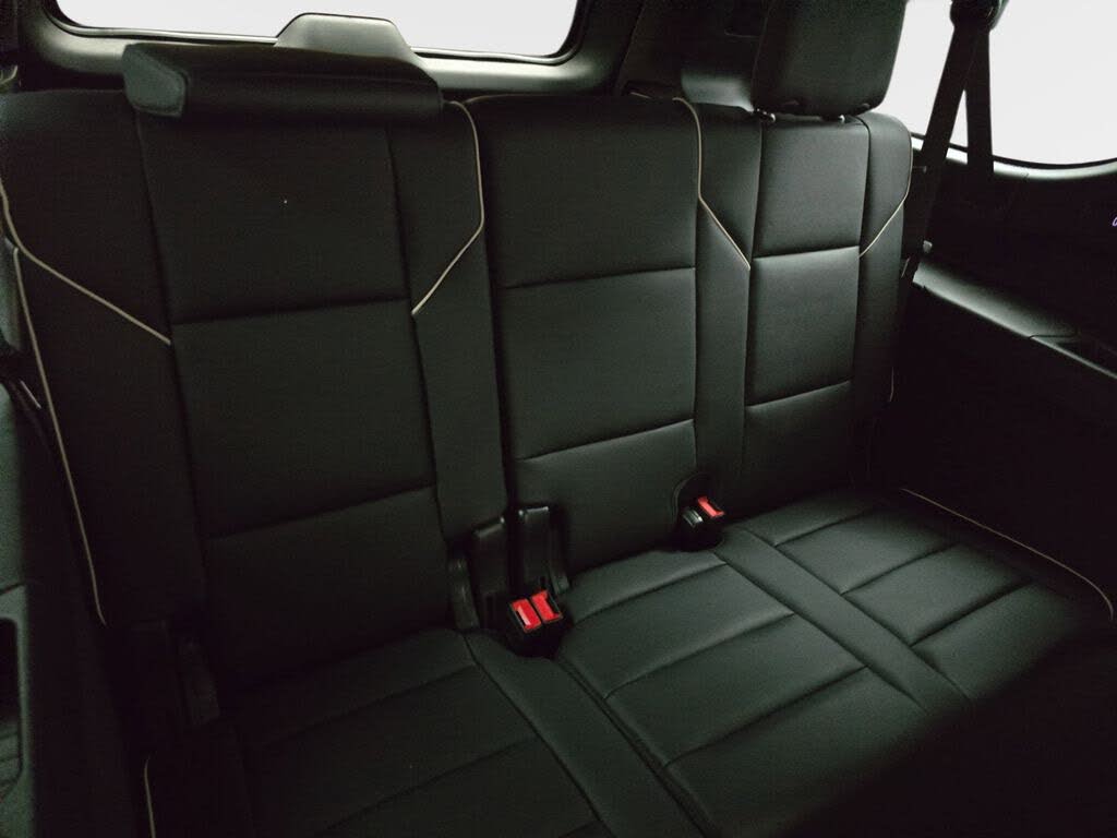 2025 Cadillac Escalade ESV Sport 4WD SUV with 420-HP V8 Engine