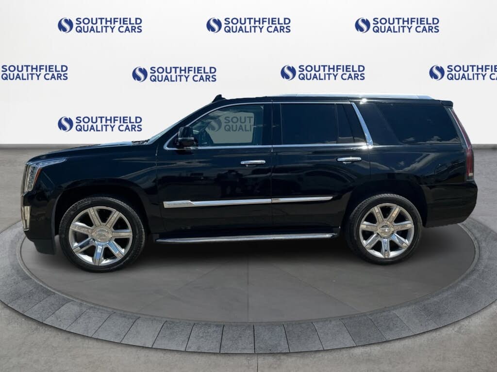 Well-Equipped 2019 Cadillac Escalade Luxury 4WD SUV