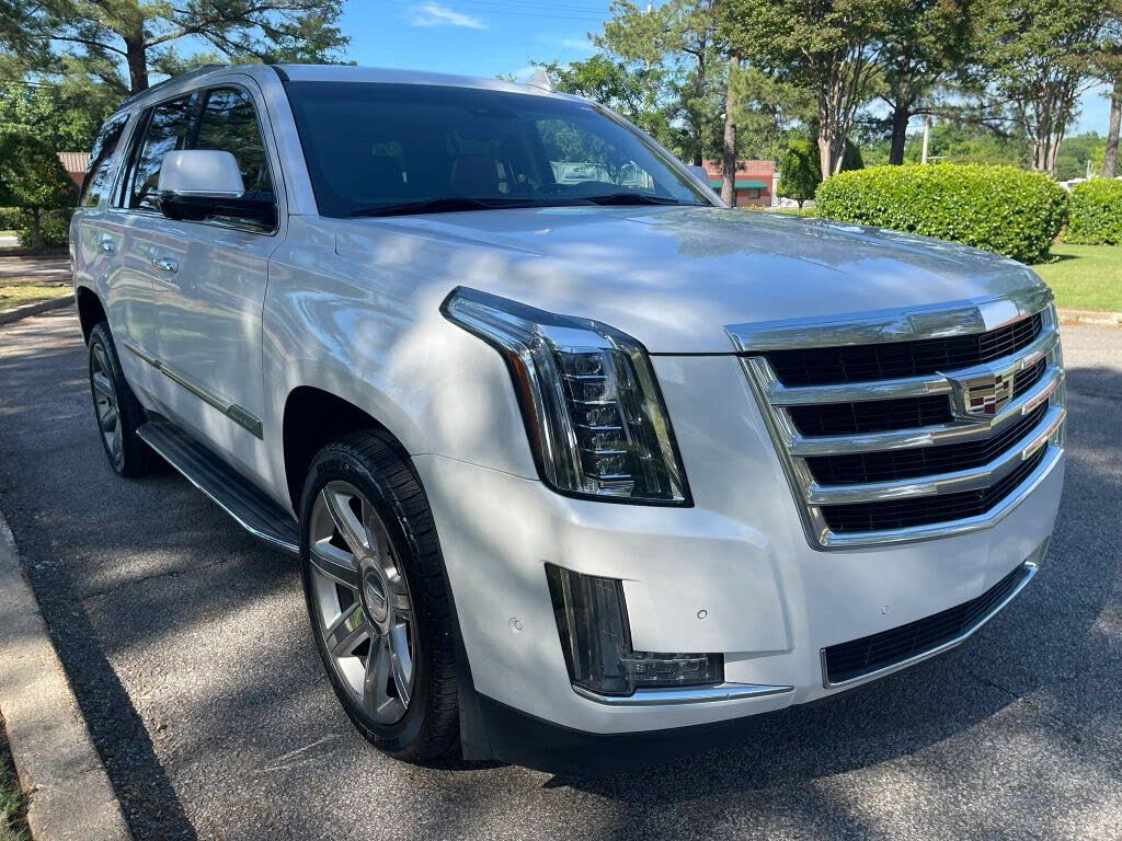 2020 Cadillac Escalade Luxury RWD – Premium Luxury SUV