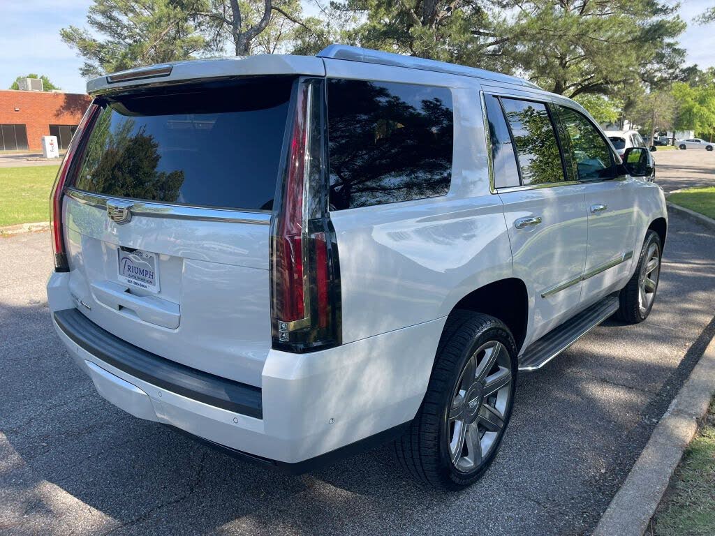 2020 Cadillac Escalade Luxury RWD – Premium Luxury SUV
