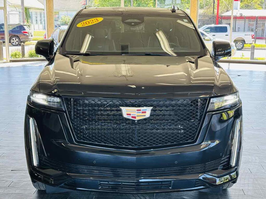 2023 Cadillac Escalade Sport 4WD – Premium SUV