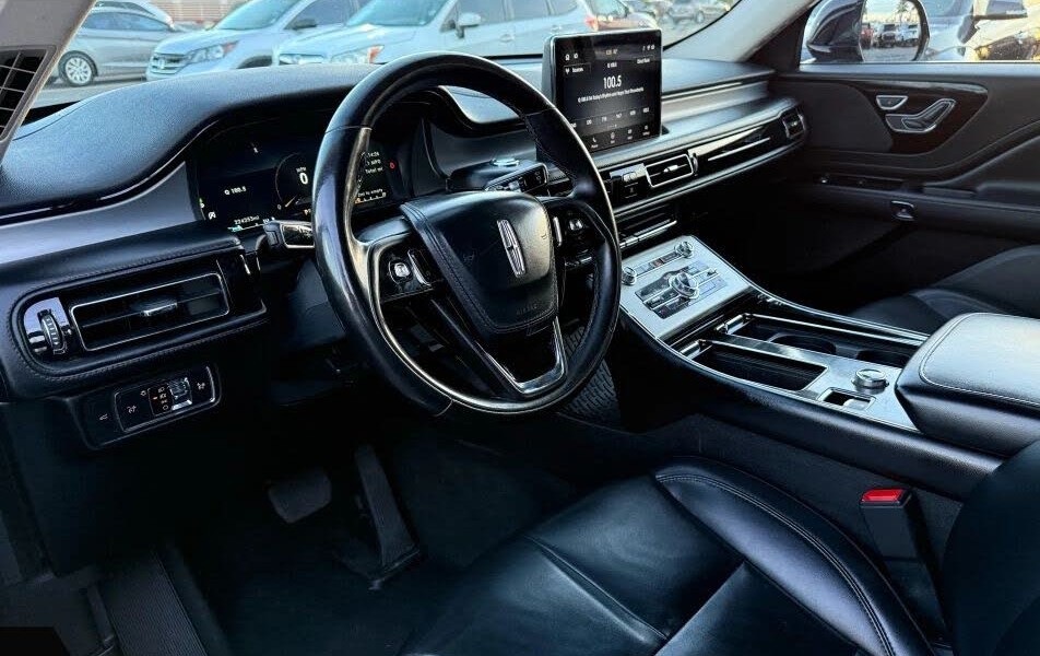 2023 Lincoln Aviator Livery