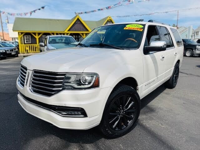 2016 Lincoln Navigator Select