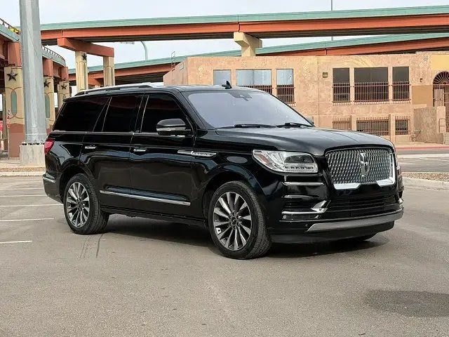 2018 Lincoln Navigator Select