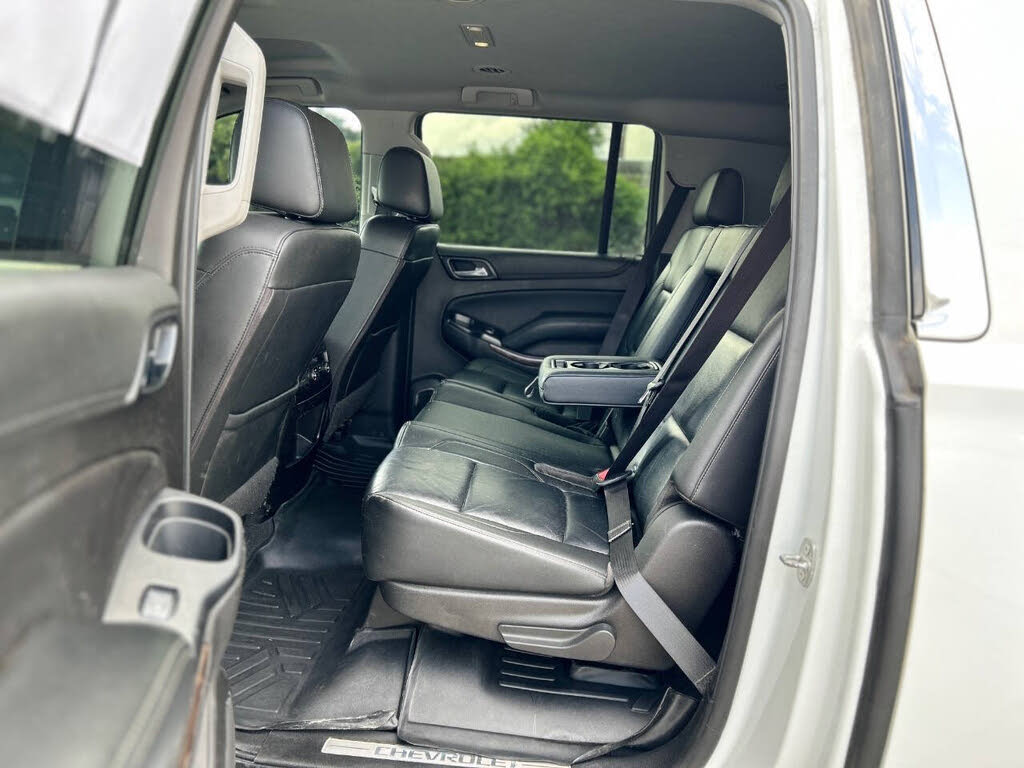 2019 Chevrolet Suburban LT 4WD – Spacious & Reliable SUV