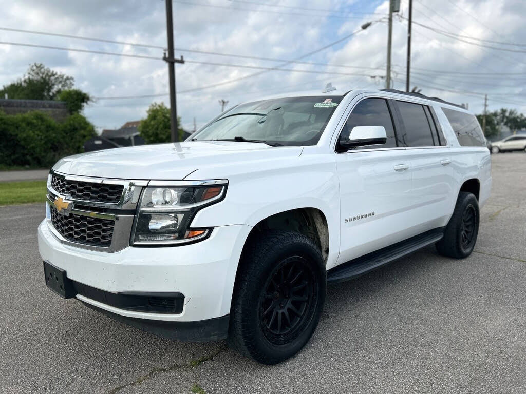 2019 Chevrolet Suburban LT 4WD – Spacious & Reliable SUV