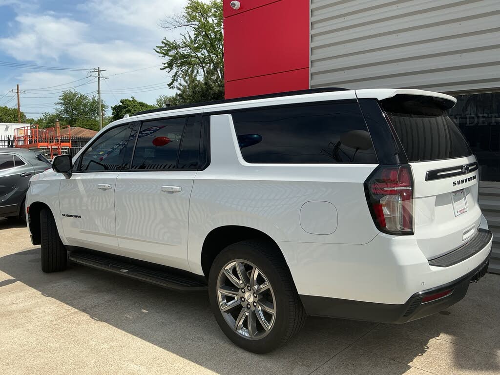 Premium 2023 Chevrolet Suburban RST 4WD SUV