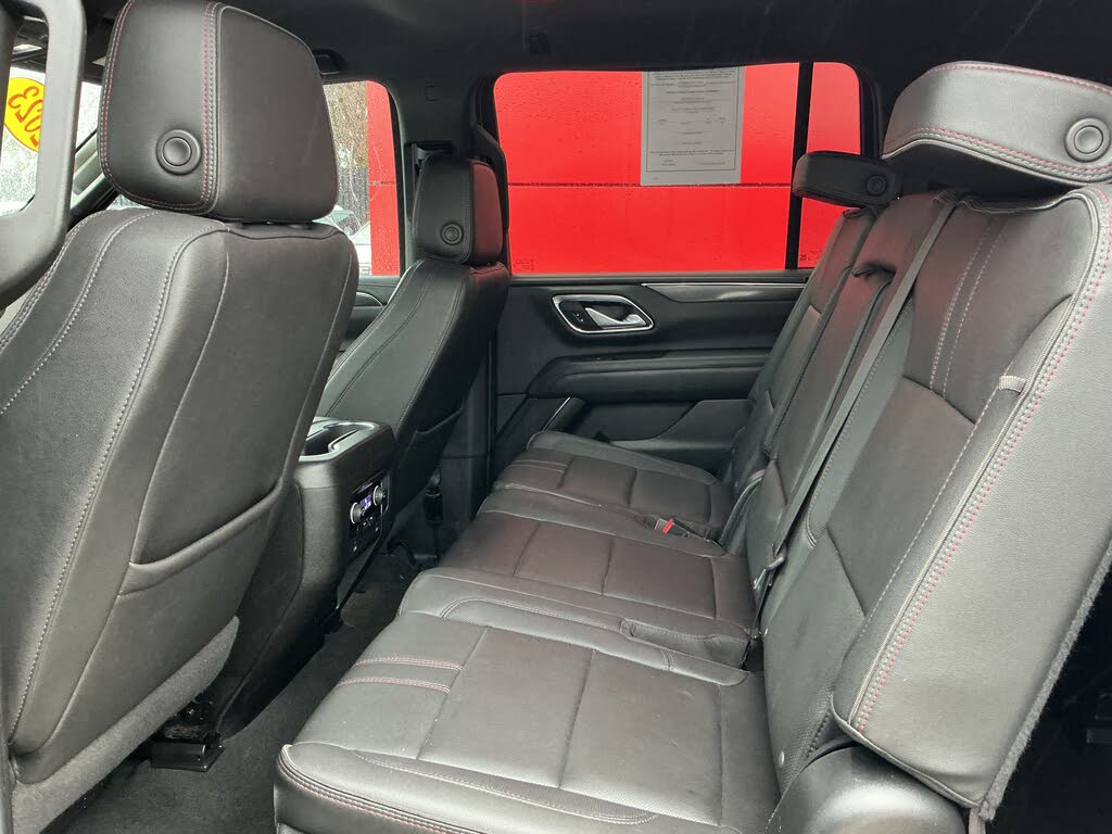 Premium 2023 Chevrolet Suburban RST 4WD SUV