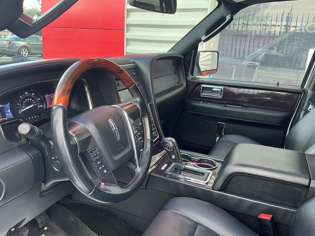 2016 Lincoln Navigator Reserve 4WD
