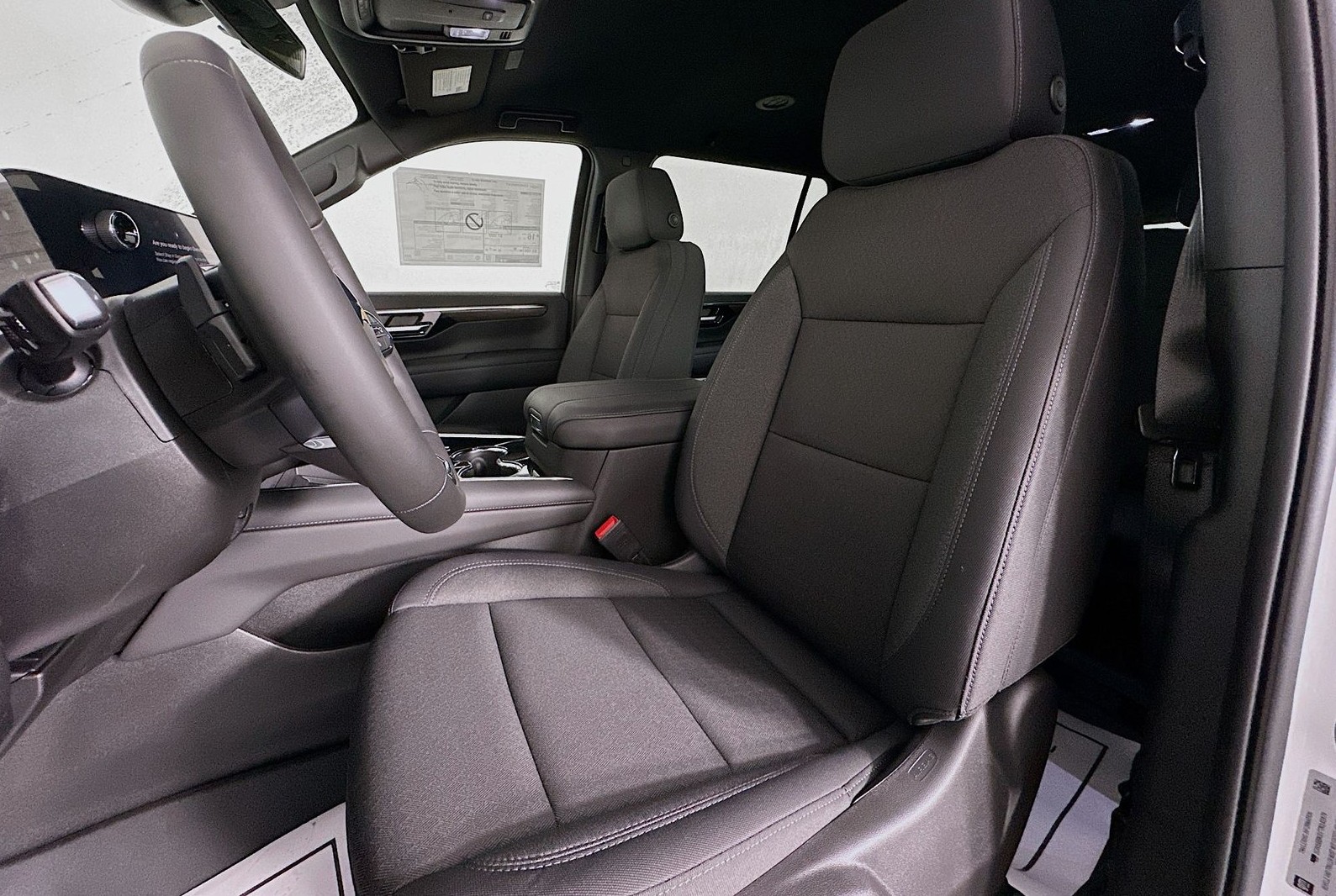 New 2026 Chevrolet Suburban LS 4WD – V8 Performance SUV