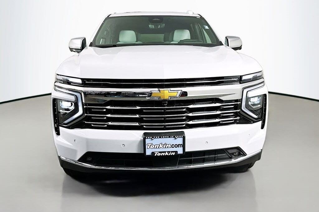 New 2026 Chevrolet Suburban Premier 4WD – Premium SUV