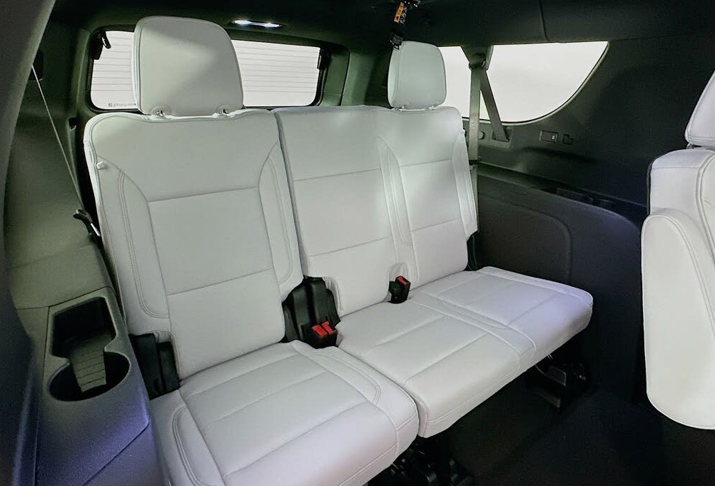 New 2026 Chevrolet Suburban Premier 4WD – Premium SUV