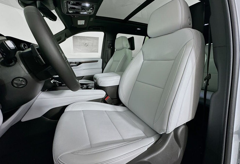 New 2026 Chevrolet Suburban Premier 4WD – Premium SUV