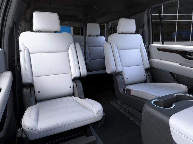 2025 Chevrolet Suburban Premier 4WD – Luxury Full-Size SUV