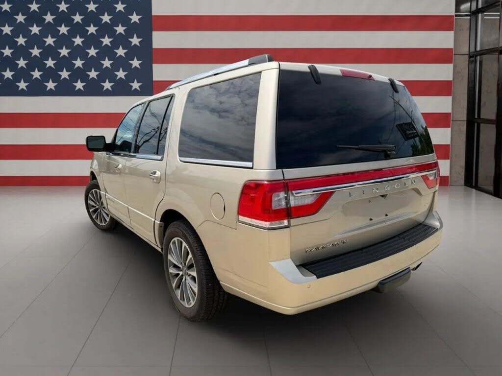 2017 Lincoln Navigator Select 4WD