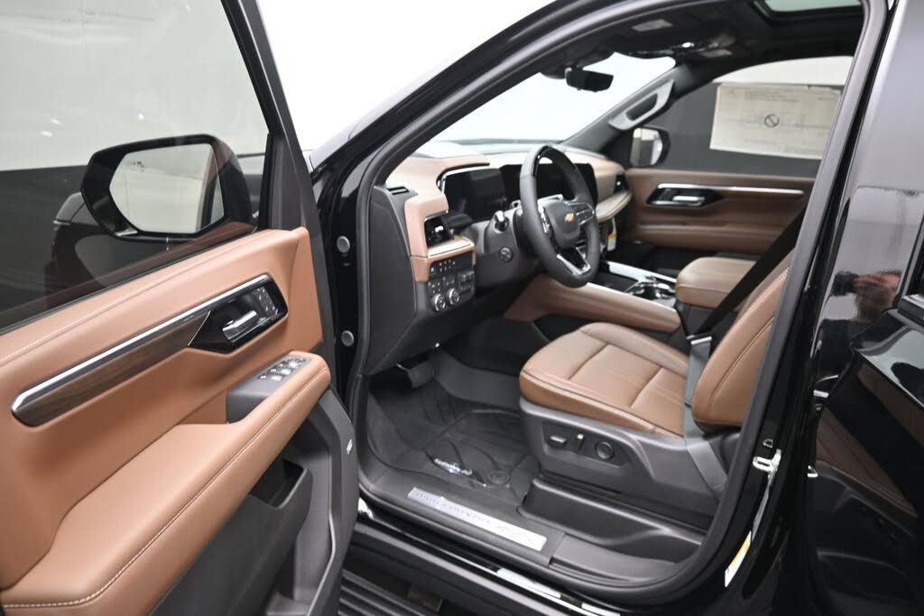 2026 Chevrolet Suburban High Country SUV with 420-HP V8