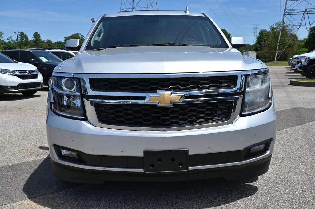 2017 Chevrolet Suburban LT RWD – Spacious Full-Size SUV