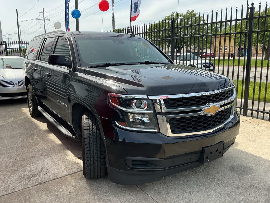 Premium Used 2020 Chevrolet Suburban 1500 LT 4WD SUV