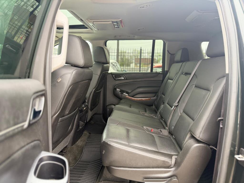 2016 Chevrolet Suburban LTZ 4WD – Premium Full-Size SUV