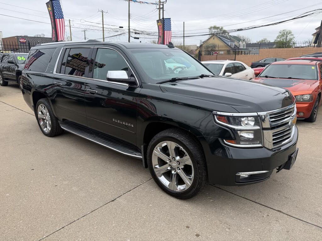2016 Chevrolet Suburban LTZ 4WD – Premium Full-Size SUV