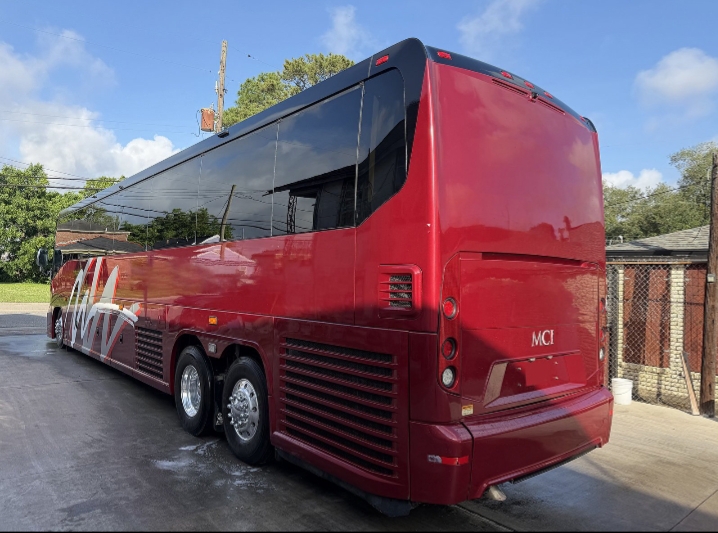 2018 MCI J4500 Motorcoach