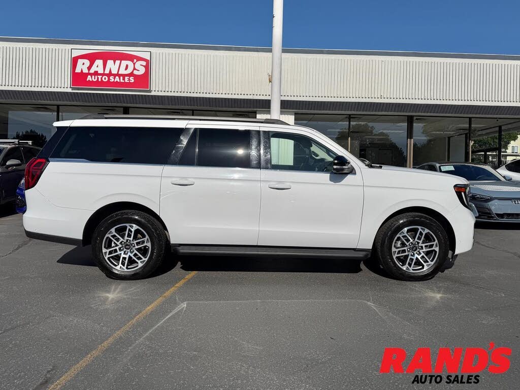 2025 Ford Expedition MAX Active 4WD