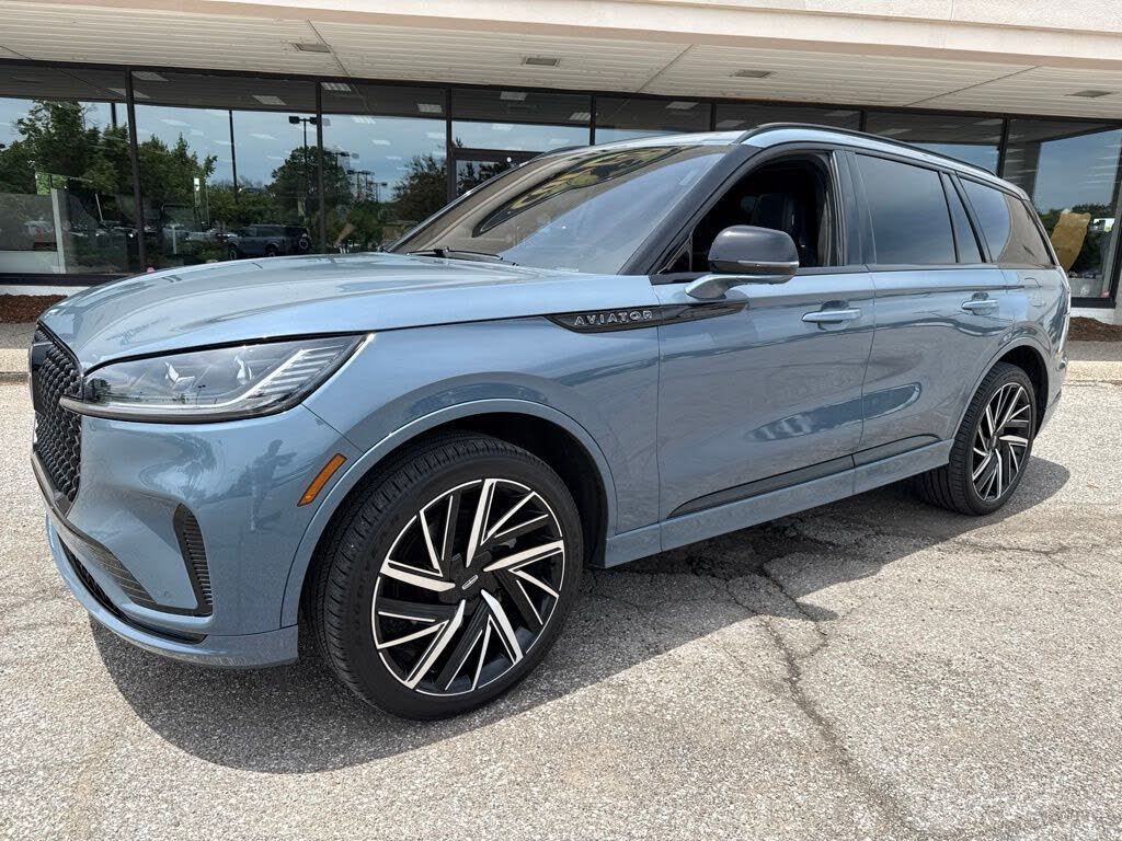 2025 Lincoln Aviator Black Label