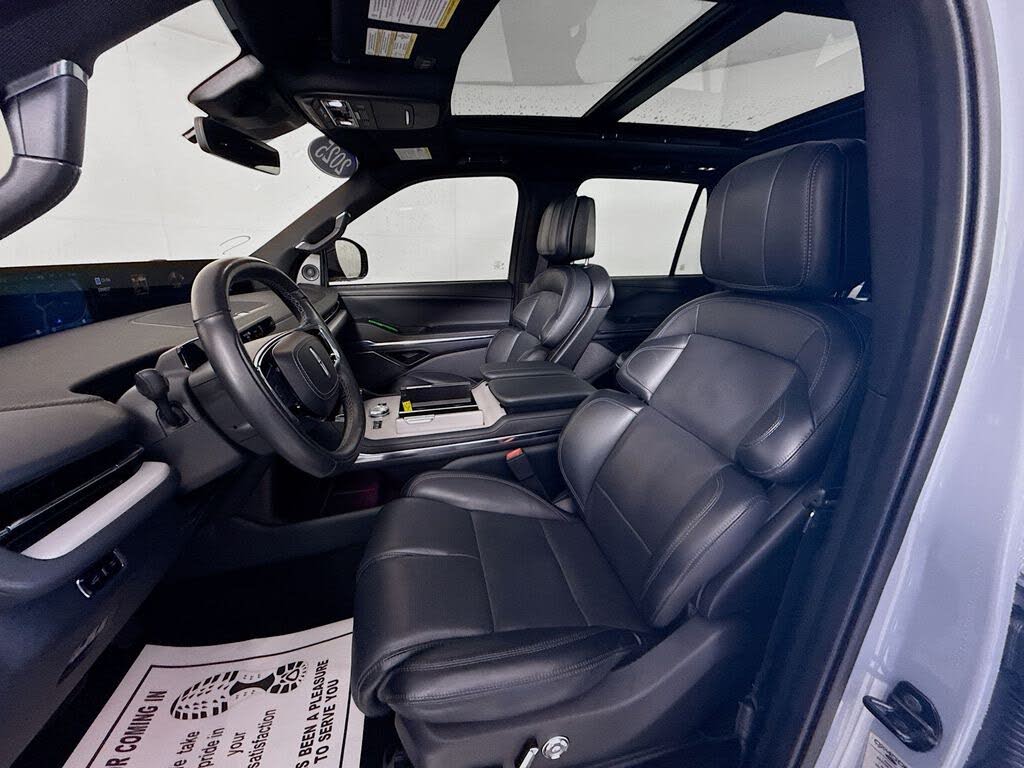 2025 Lincoln Navigator Reserve
