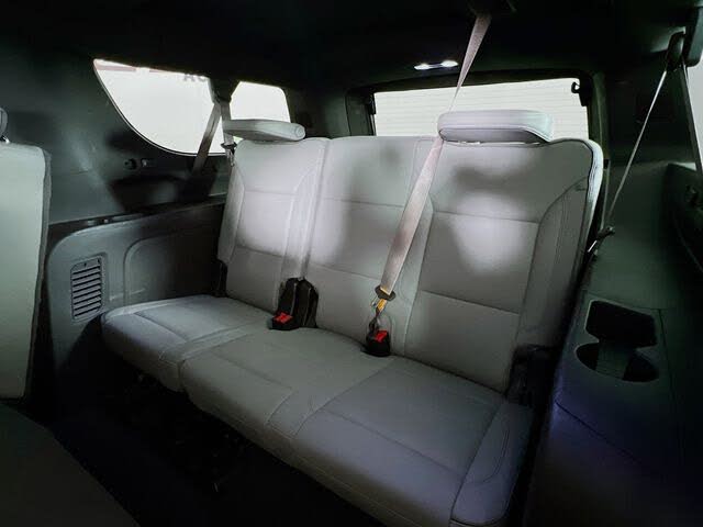 Well - maintained 2023 GMC Yukon XL SLT 4WD SUV