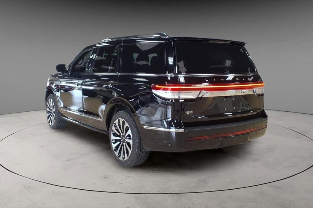 2023 Lincoln Navigator Reserve