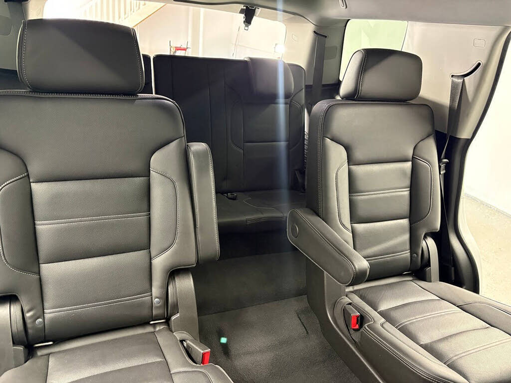 2019 GMC Yukon Denali 4WD – Premium SUV