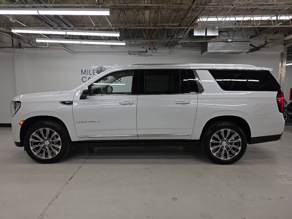 2021 GMC Yukon XL Denali 4WD – Luxury SUV
