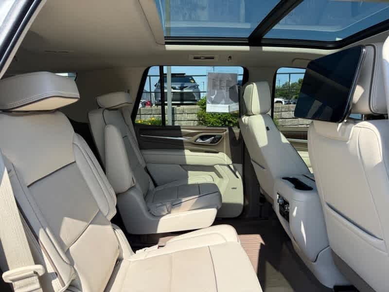 2021 GMC Yukon Denali 4WD – Premium Luxury SUV