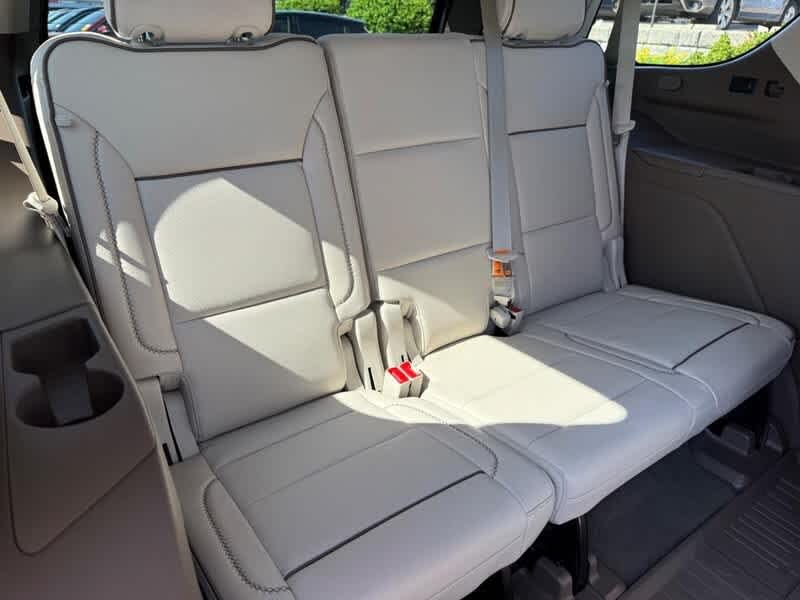 2021 GMC Yukon Denali 4WD – Premium Luxury SUV