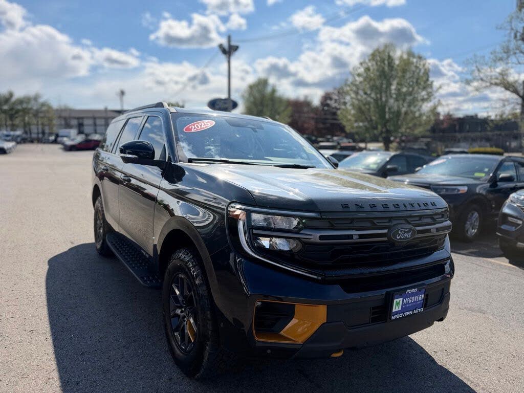 2025 Ford Expedition Tremor 4WD