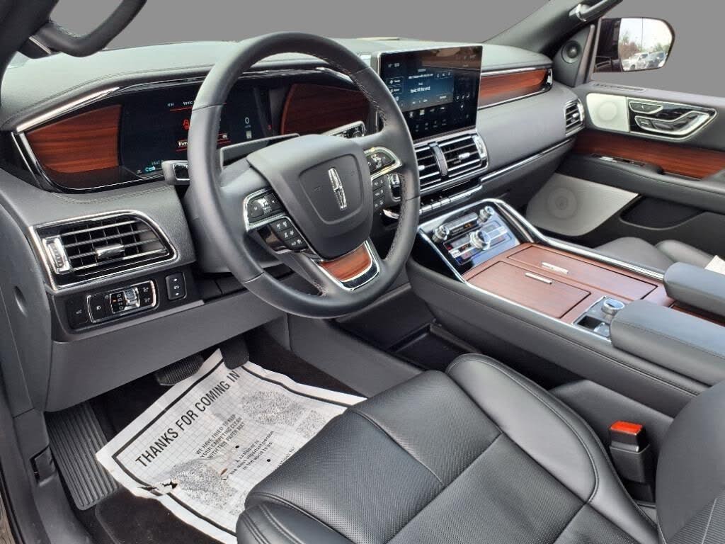 2024 Lincoln Navigator L Reserve 4WD