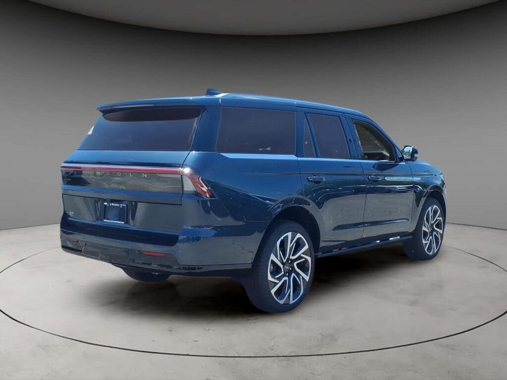 2026 Lincoln Navigator Reserve 4WD
