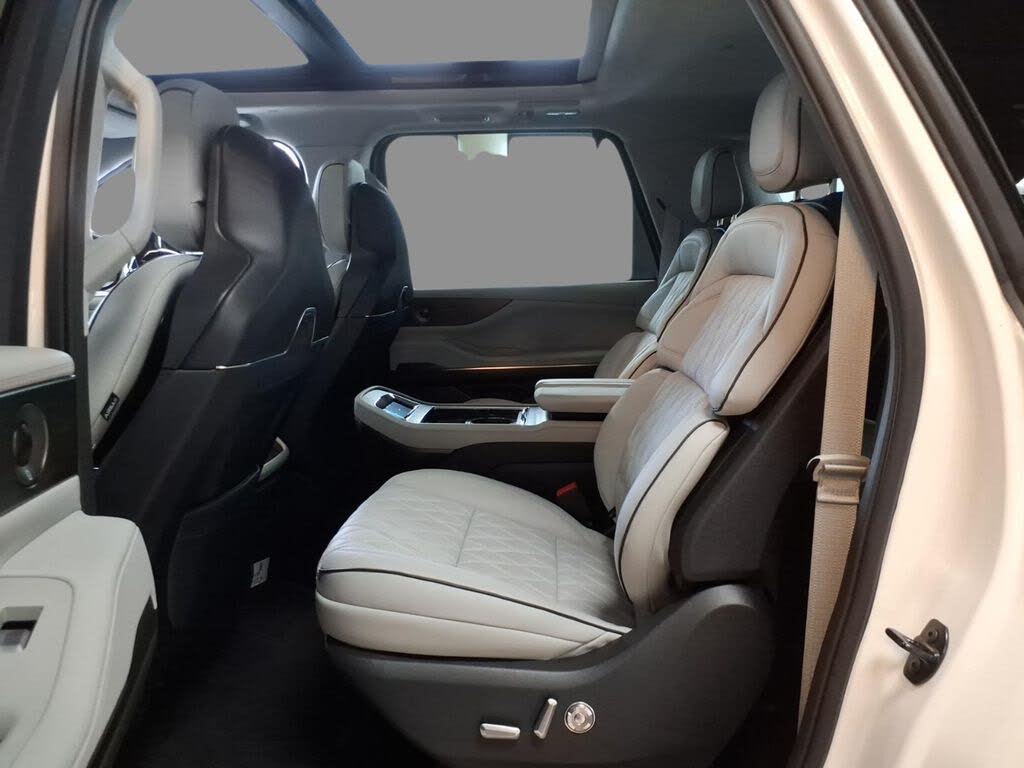 2026 Lincoln Navigator L Black Label 4WD