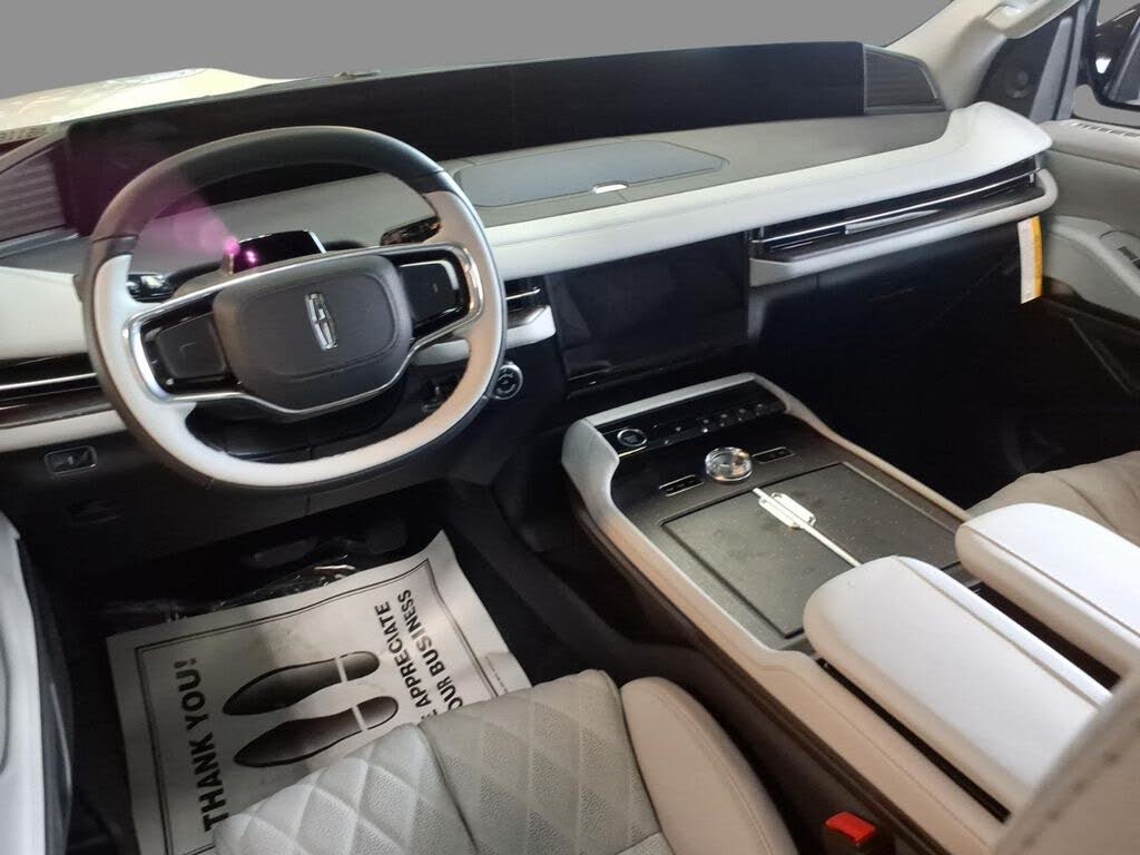 2026 Lincoln Navigator L Black Label 4WD
