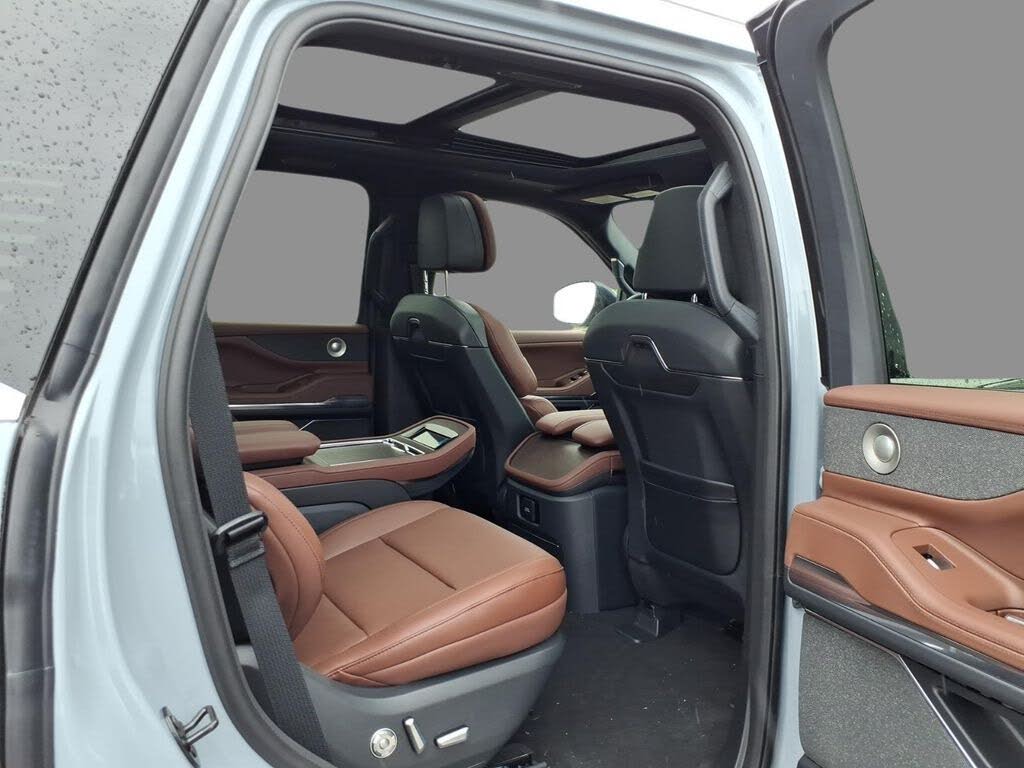 2026 Lincoln Navigator Reserve 4WD