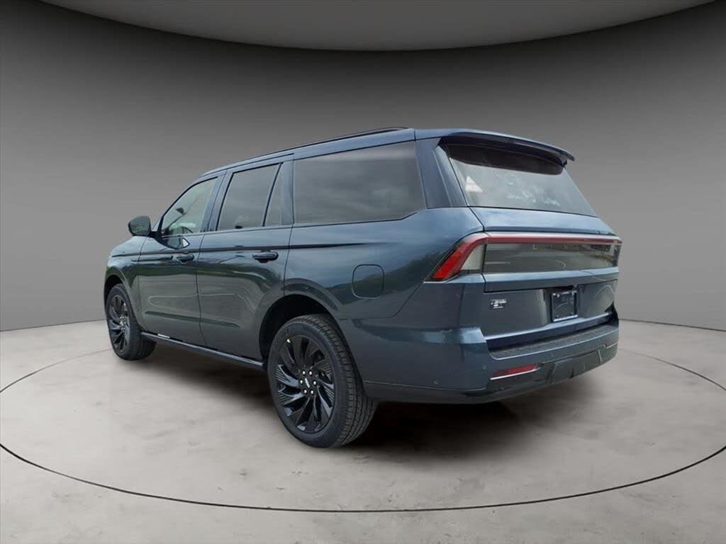2025 Lincoln Navigator Reserve 4WD