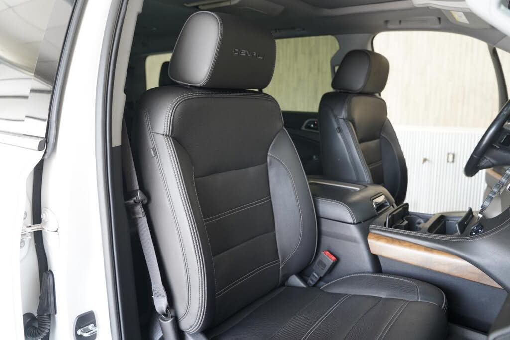 2020 GMC Yukon Denali 4WD – Premium Full-Size SUV