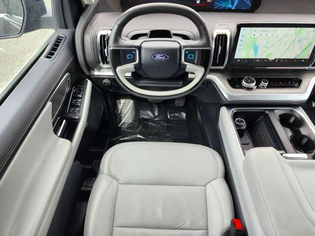 2025 Ford Expedition MAX Platinum 4WD