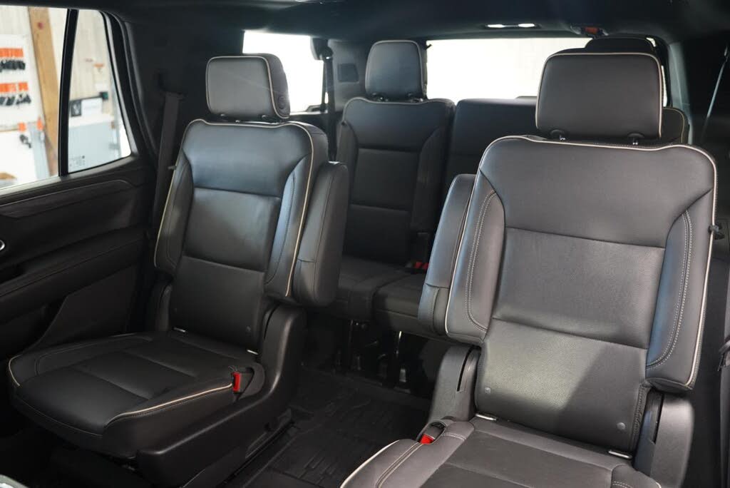 Premium Full-Size 2021 GMC Yukon SLT 4WD SUV