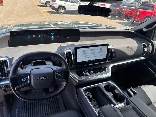 2025 Ford Expedition Tremor 4WD