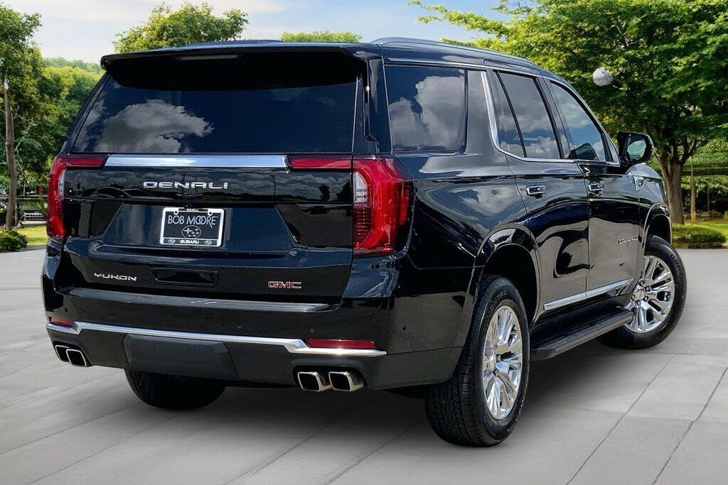 2025 GMC Yukon Denali 4WD – Low Mileage Luxury SUV
