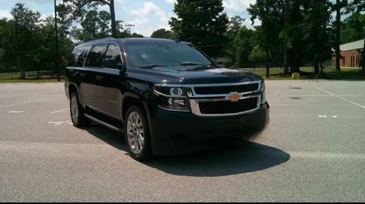 2019 Chevrolet Suburban 2500 LT Sport SUV