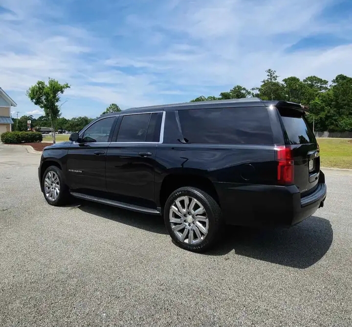 2019 Chevrolet Suburban 2500 LT Sport SUV
