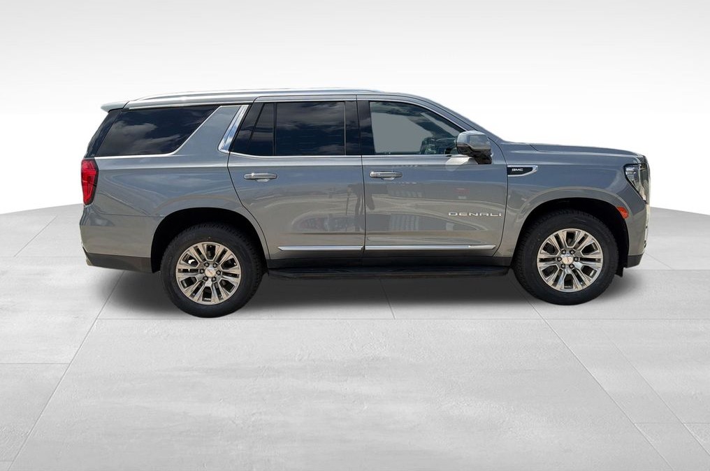 2021 GMC Yukon Denali 4WD – Luxury SUV with 6.2L V8