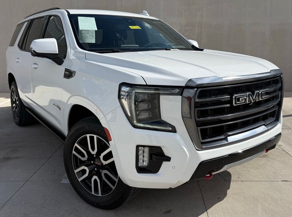 2021 GMC Yukon AT4 – Premium Full-Size SUV